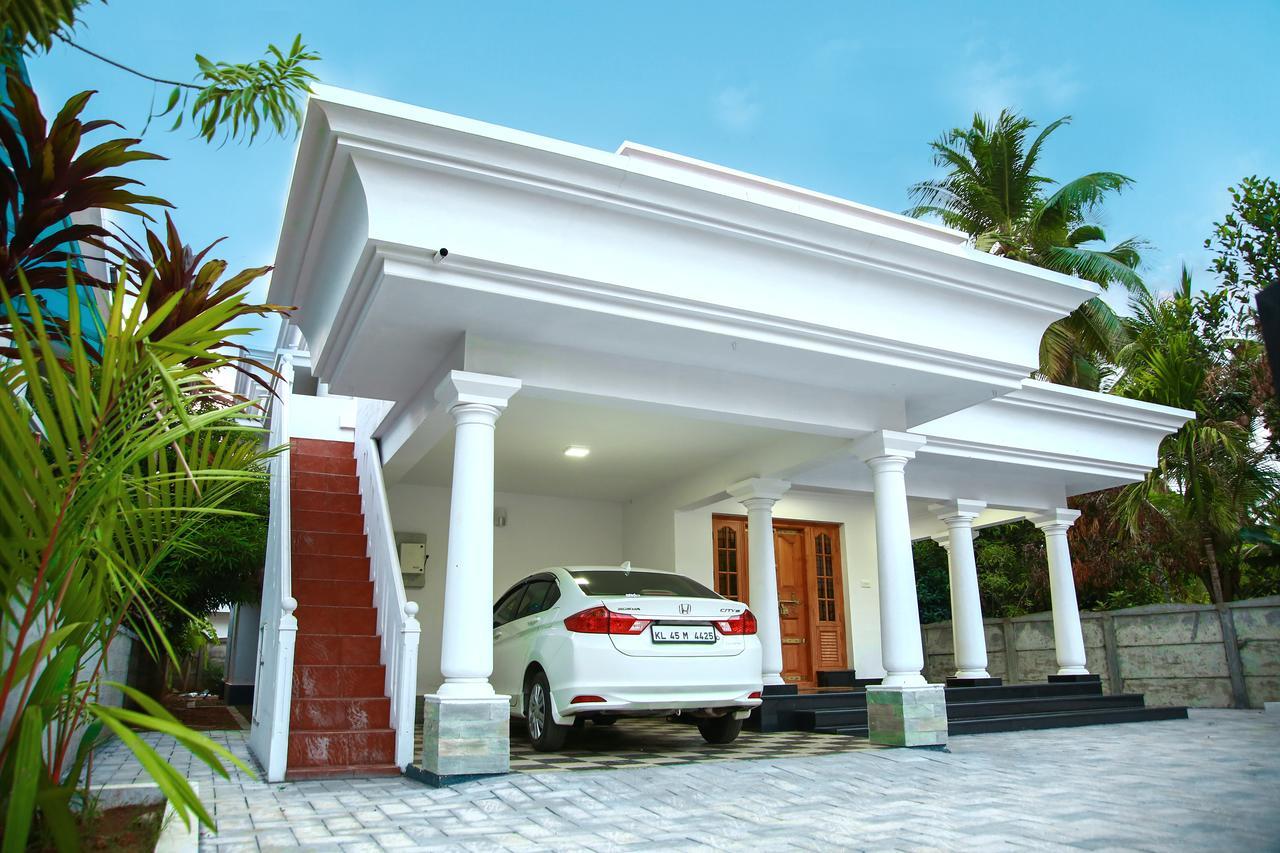 Luxury Villas Of Guruvāyūr מראה חיצוני תמונה