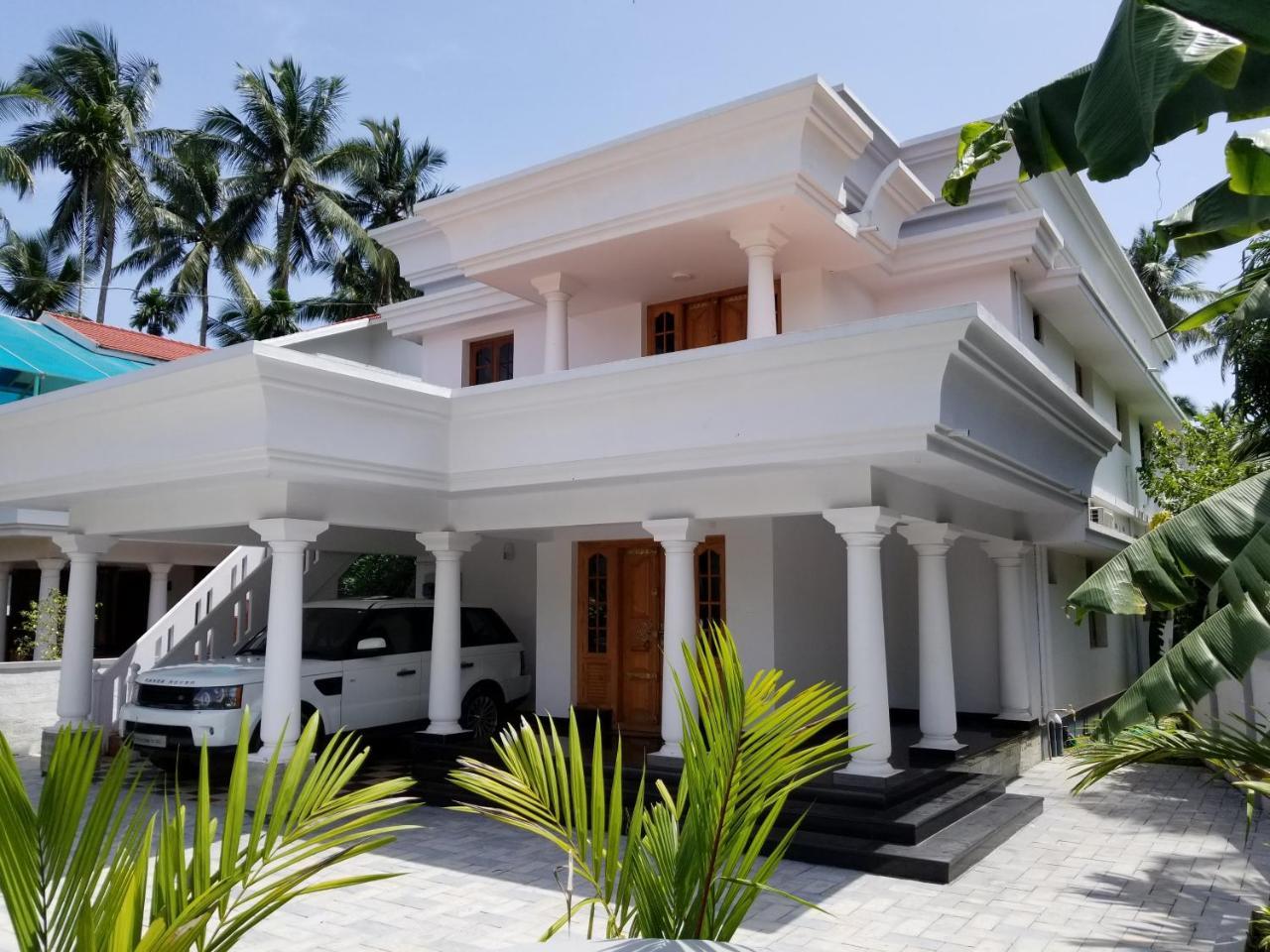 Luxury Villas Of Guruvāyūr מראה חיצוני תמונה